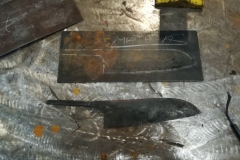 blade outline in shape
