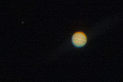 20230908_225844-Jupiter-with-Mobile-Phone-single-image